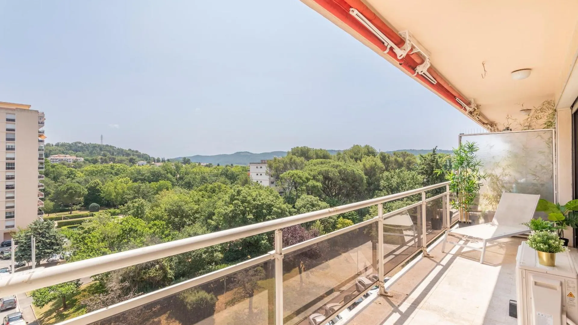 Grand T2 Lumineux Et Climatise Avec Balcon Lejlighed Aix-en-Provence Frankrig